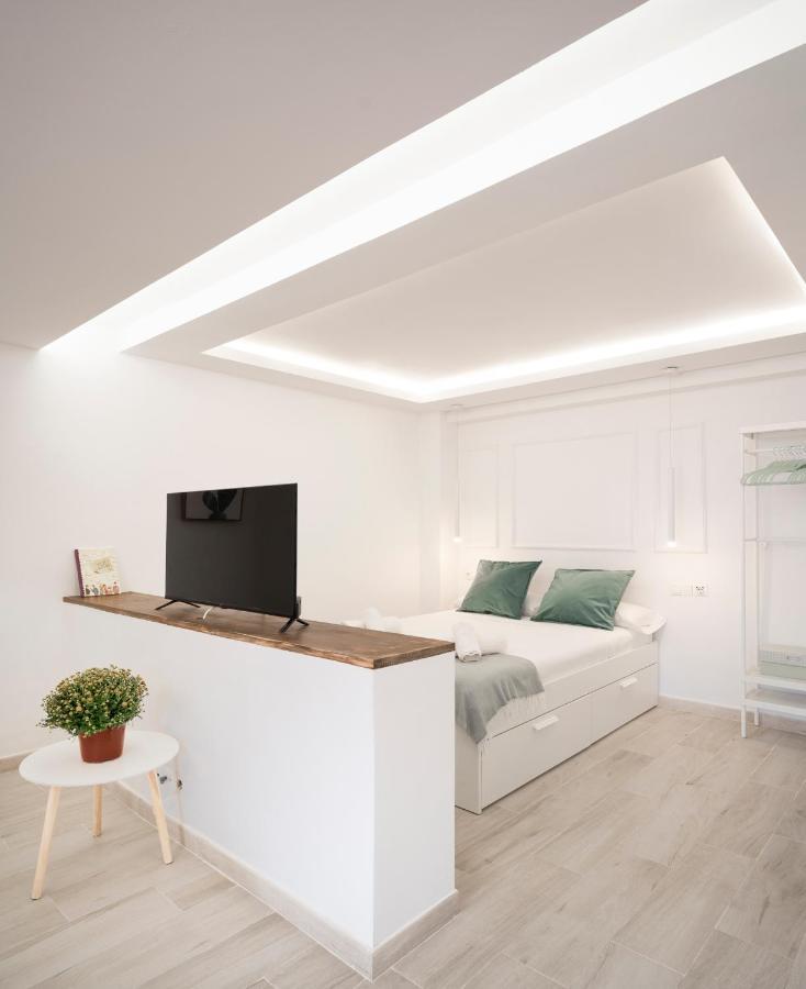 Estudio Tranquilo A Un Paso De La Vibrante Malaga Benalmádena Exterior foto